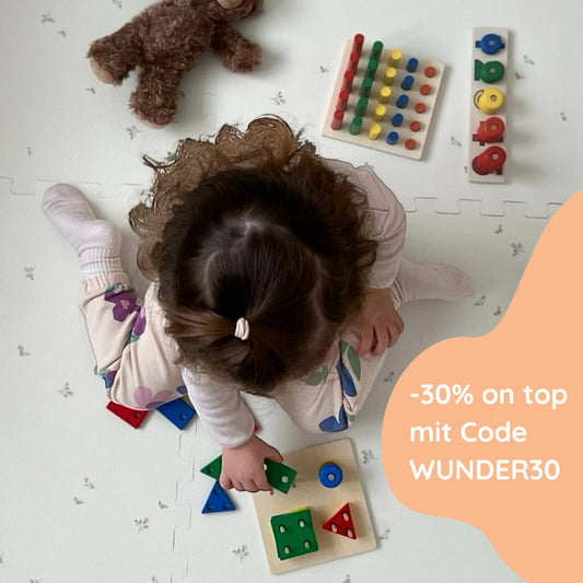 Jetzt neu: Mein Montessori Wunderset mit 14 Holz-Lernspielen